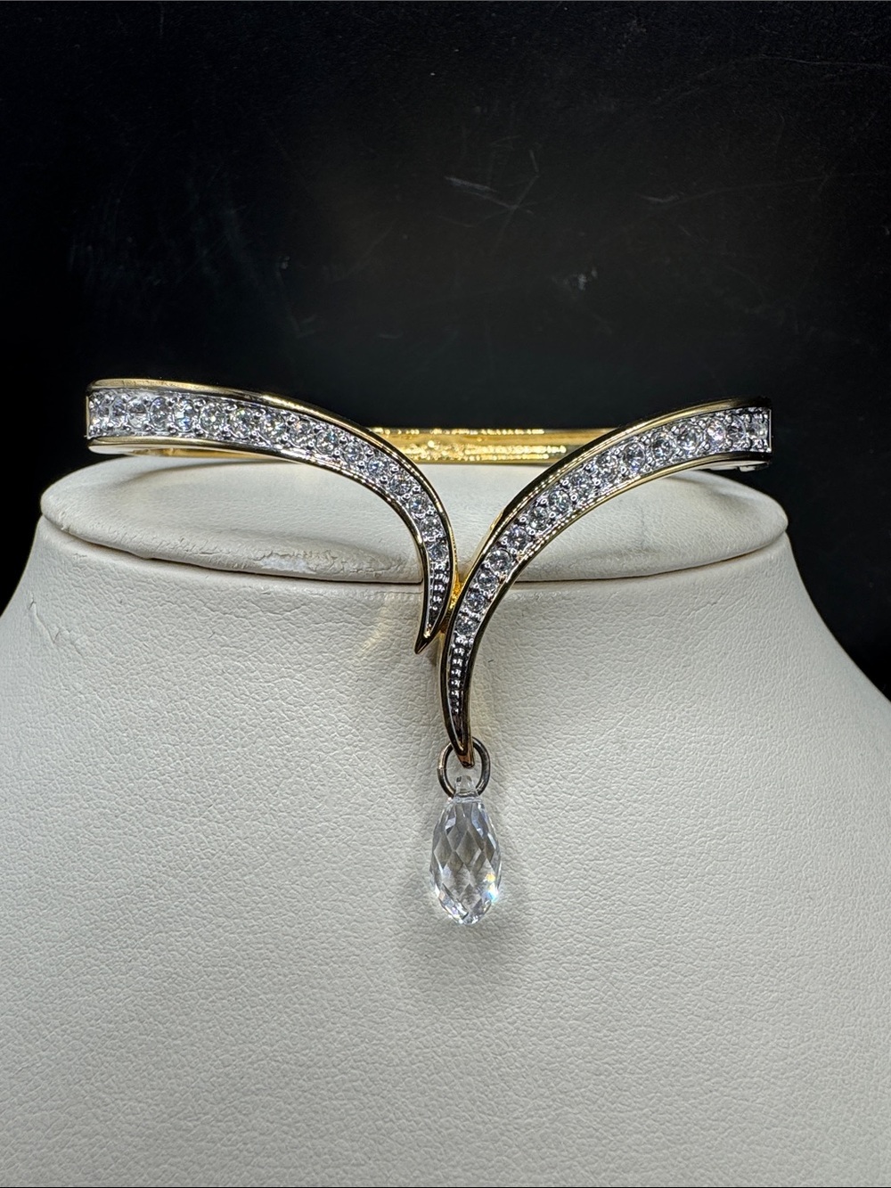 Vintage SWAROVSKI Signed Gold-tone Hinged V Bangle With Teardrop Crystal Charm